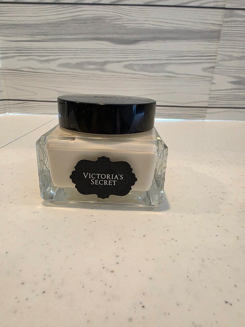 Victoria's Secret TEASE Fragrance Body CREAM 6.7 fl oz/e 200 ml